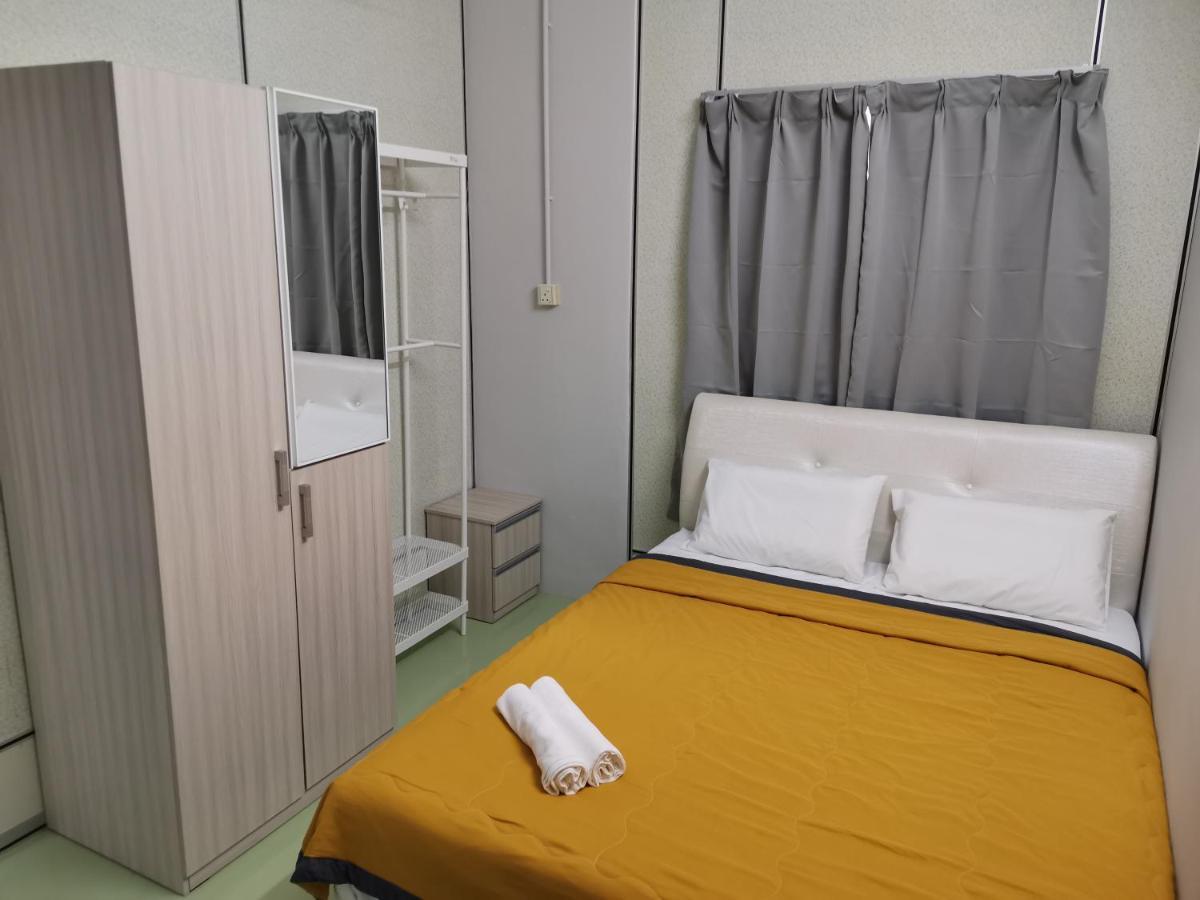 G Fortune Guest House Victoria Green George Town Eksteriør bilde