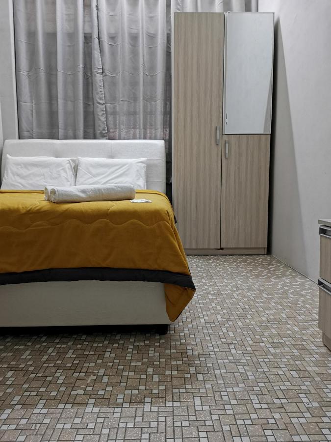 G Fortune Guest House Victoria Green George Town Eksteriør bilde